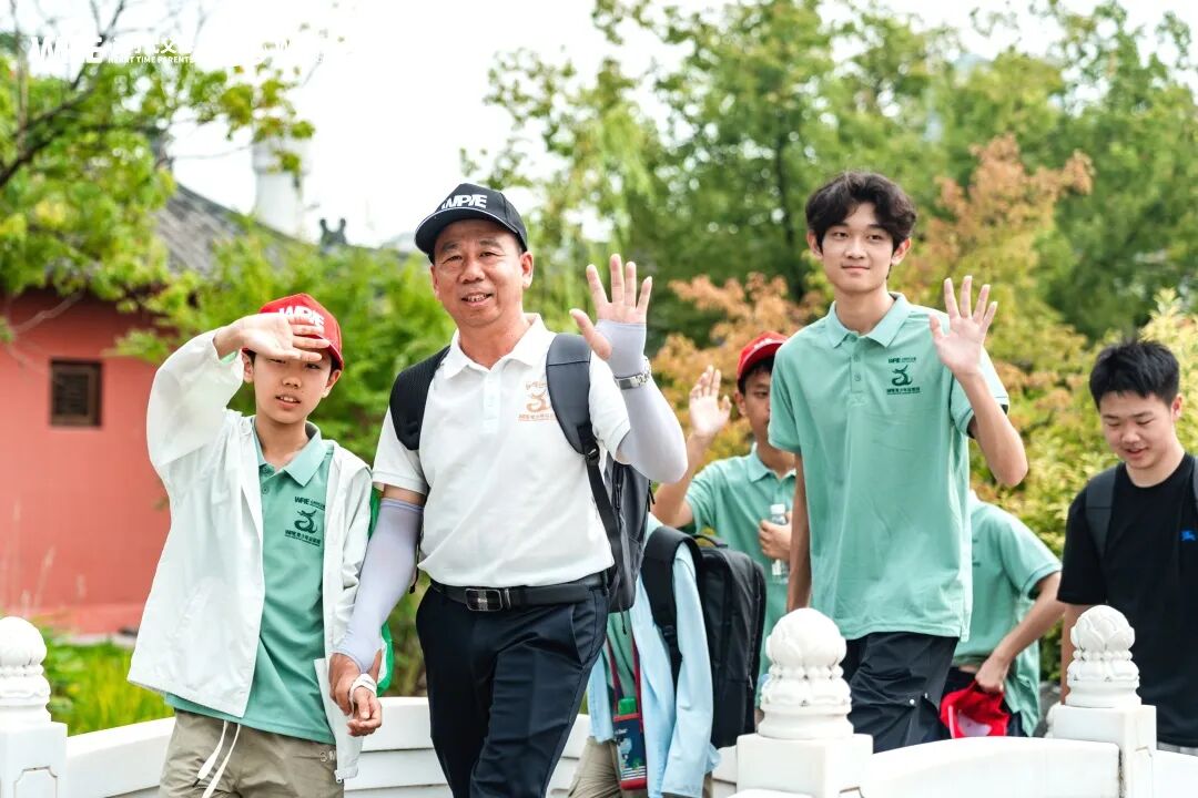 医圣故里育英才，心时代里见担当——休学少年在《青少年总裁班》的治愈系成长故事