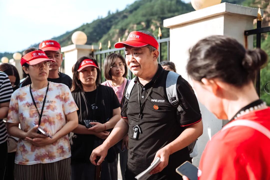 听完纪琼院长这番话，我不仅感叹：“王纪琼院长活该有钱！”