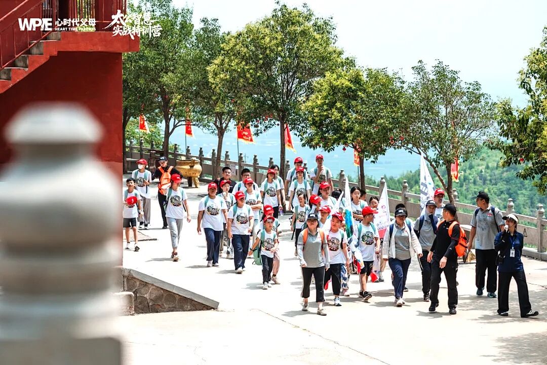 【纪琼院长家庭生态课】重塑家庭场域：从“接话之术”到“空间布局之道”的系统养育密码！