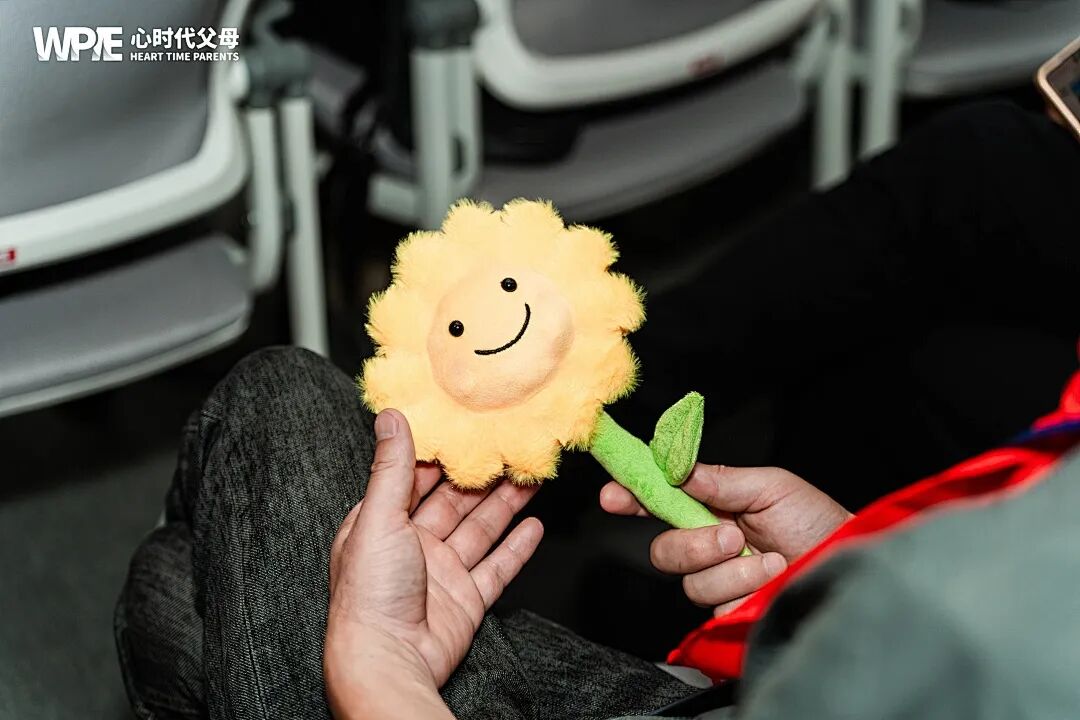 纪琼院长在父亲节活动上最真诚的祝福——让现场500位父亲在这天真正“回家”！