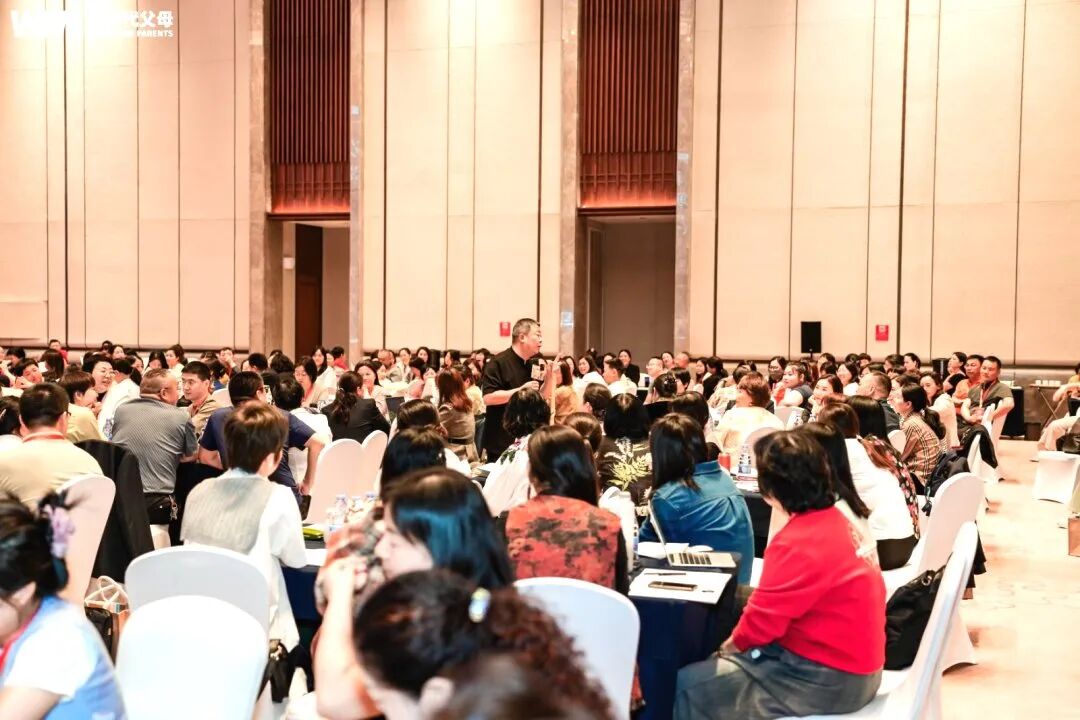 【纪琼院长导师班】男人在外是“纸老虎”，回家变“炸药包”——妻子：“凭什么要我承受这些！”