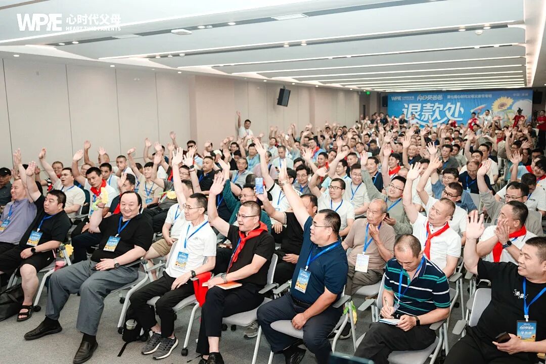 “爸，你要像我这么努力，我早是富二代了！”