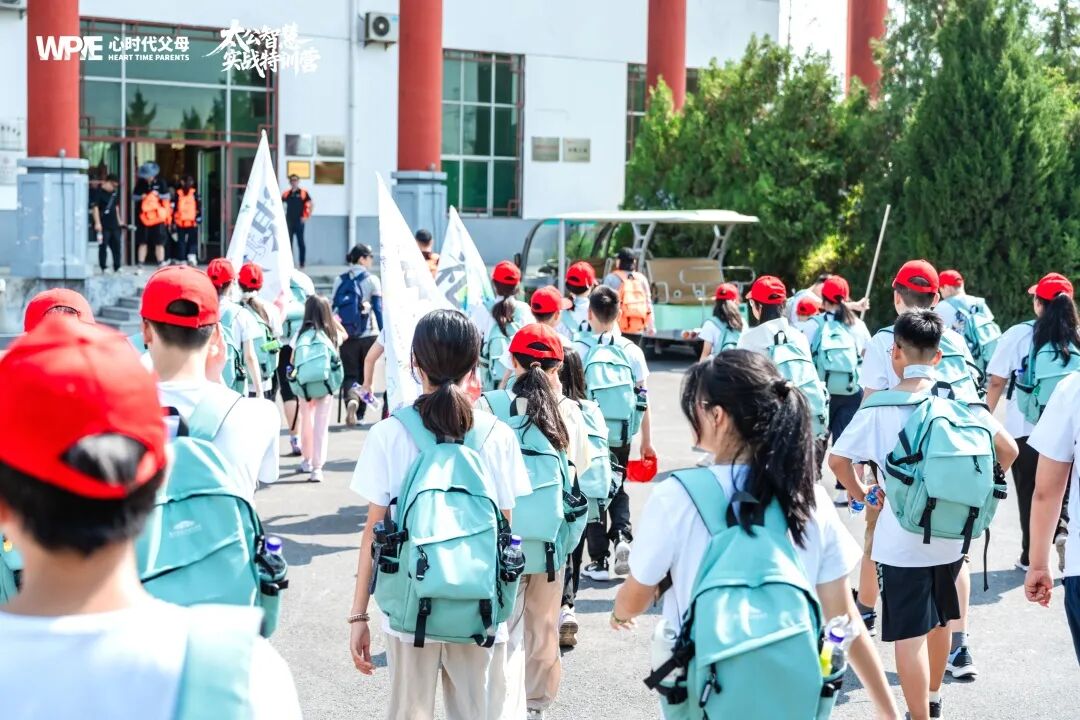 【纪琼院长家庭系统教育实操班】家长：“狗咬你，你也咬狗呀？”孩子：“我打死它！”——看王纪琼院长如何巧妙化解