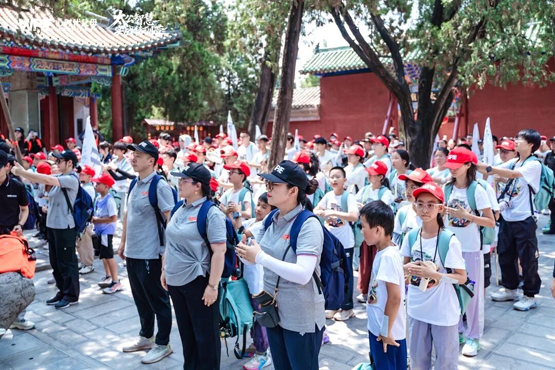 【纪琼院长家庭系统教育实操班】家长：“狗咬你，你也咬狗呀？”孩子：“我打死它！”——看王纪琼院长如何巧妙化解