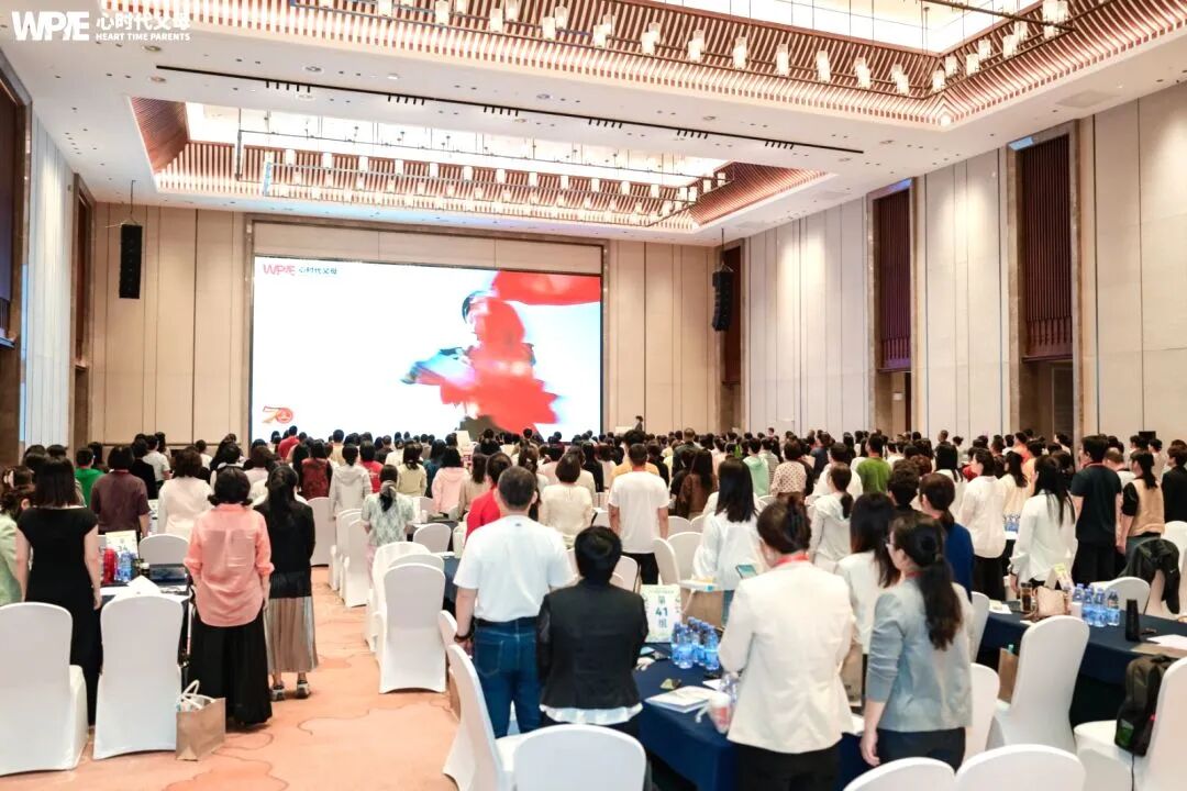 【纪琼院长教育系统方案实操班】一位68岁的老人：“我活这么大，老师、父母都没有教过我，但在心时代，王纪琼院长教会了我……”