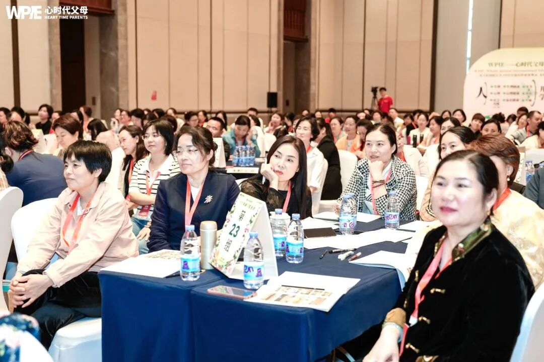 【纪琼院长教育系统方案实操班】一位68岁的老人：“我活这么大，老师、父母都没有教过我，但在心时代，王纪琼院长教会了我……”