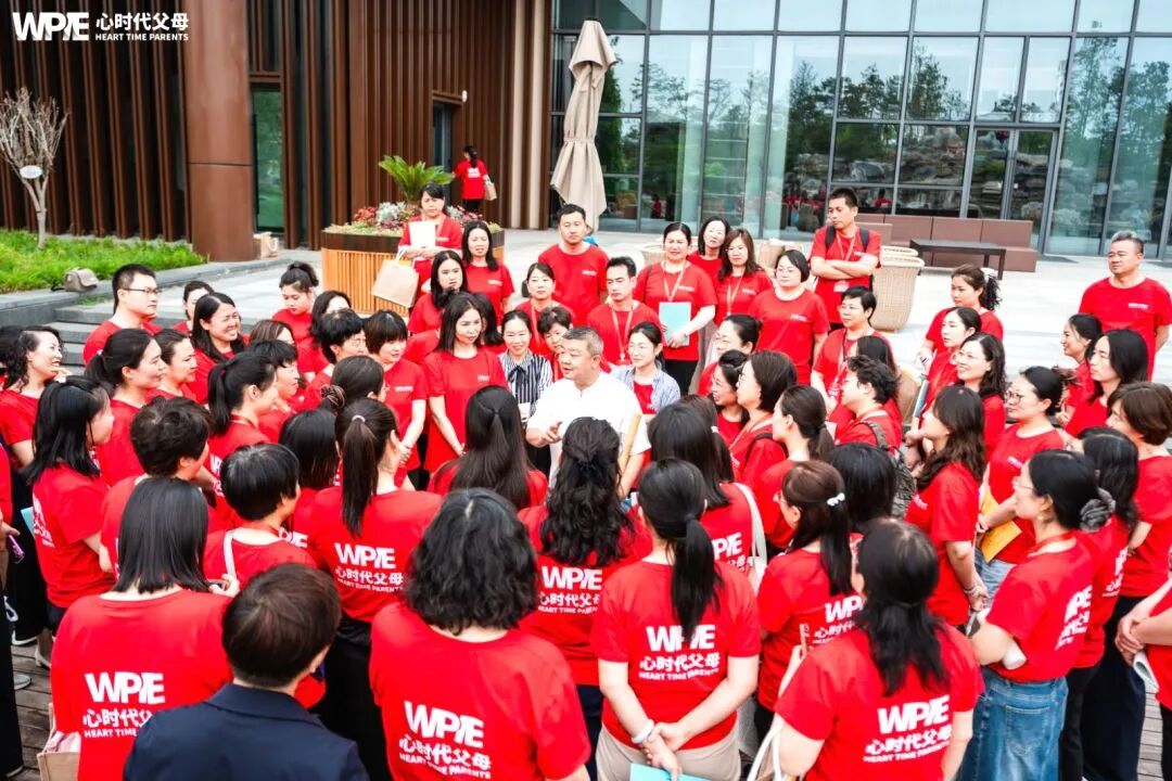 【纪琼院长人生规划导师班】从提菜刀向家人，到手捧鲜花谢师恩！——拿菜刀解决问题的男人为何会突然改变 ？