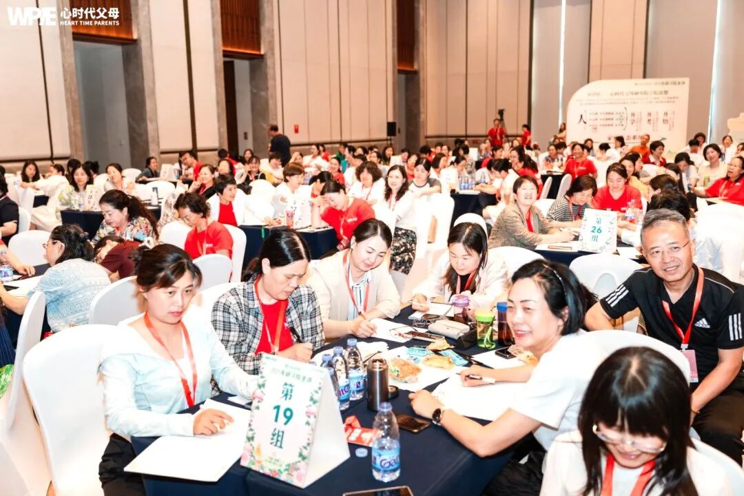 【纪琼院长人生规划导师班】从提菜刀向家人，到手捧鲜花谢师恩！——拿菜刀解决问题的男人为何会突然改变 ？