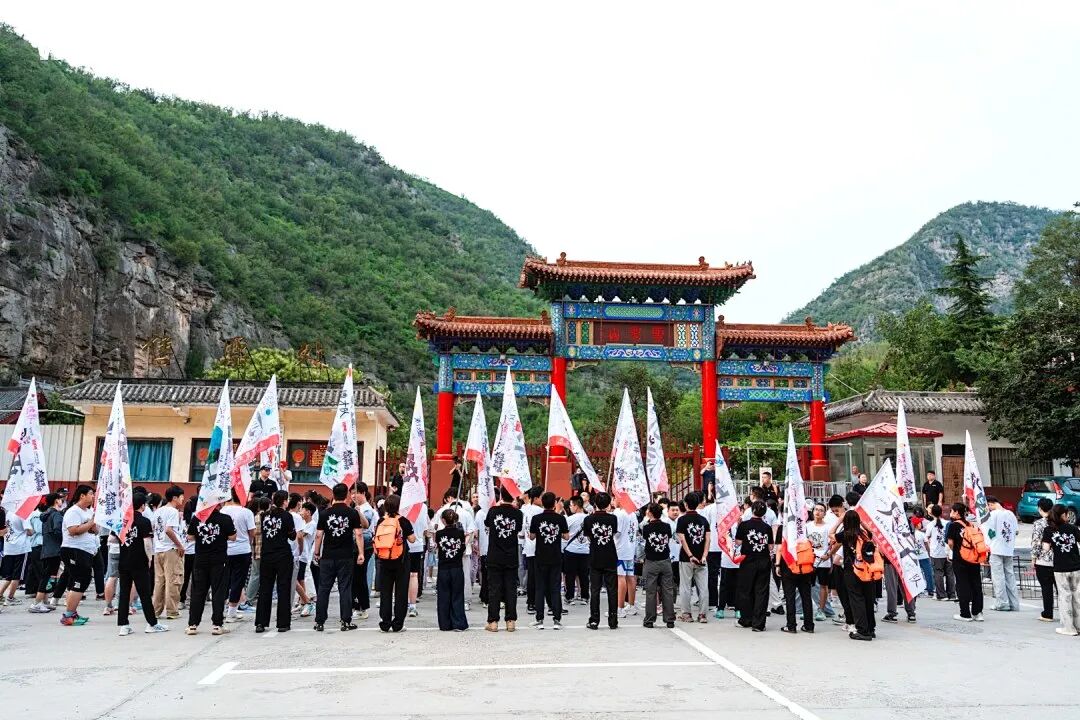 【家庭生态导师班】孩子考倒数第一情绪低落，王纪琼院长一句话，竟扭转了整个局面！