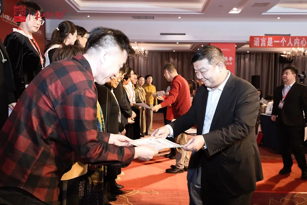 火锅店突然“着火”！——夺门而逃的我和冷静的他们......原来这是我一个人的“火灾演练”