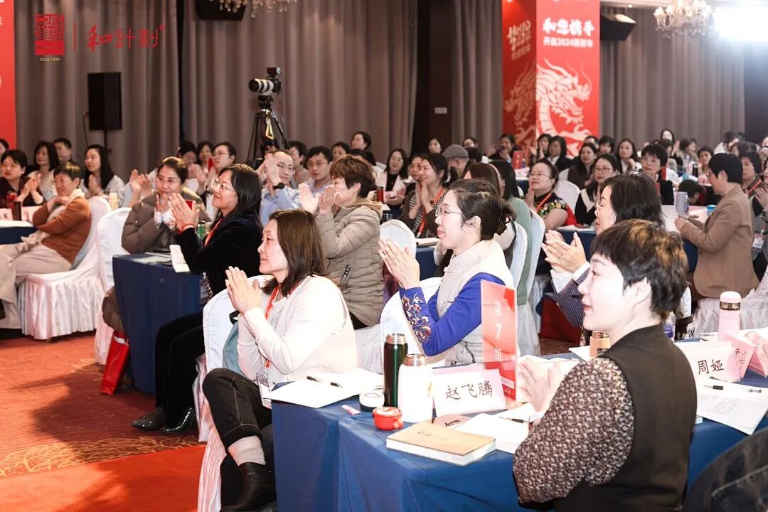 火锅店突然“着火”！——夺门而逃的我和冷静的他们......原来这是我一个人的“火灾演练”