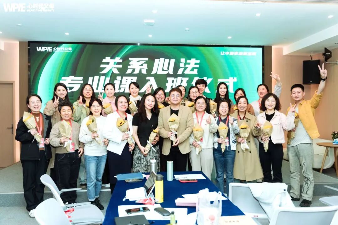 看着70岁的妈妈，我在她耳边说：“妈，我爱你！”——这句话，我用了整整40年！