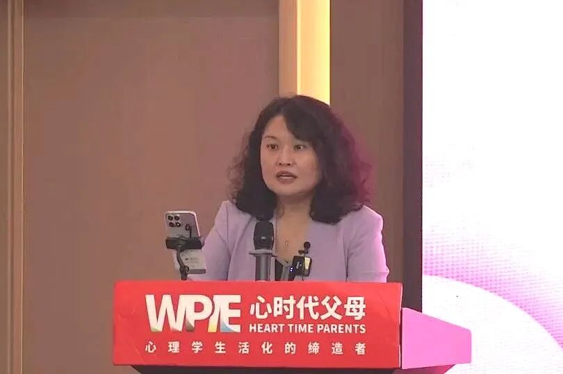 当儿子被欺负时，文聪老师是如何做的？