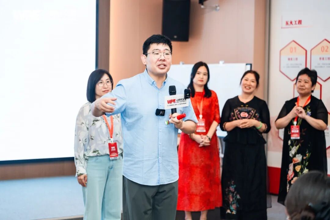 【兆鹏老师心理咨询实战班】“孩子，你的价值远不止于一张奖状！”