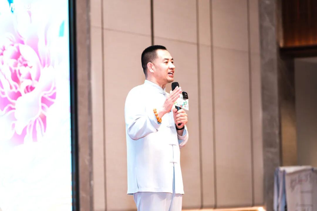 领导力育儿的密训课：从职场高管到家庭CEO！