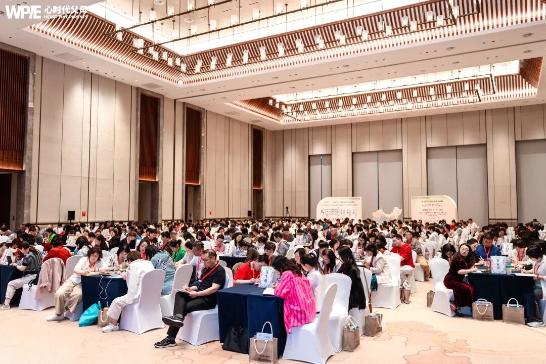 七年级学生翻箱倒柜找试卷——初中的慌乱，是小学欠下的“能力债”