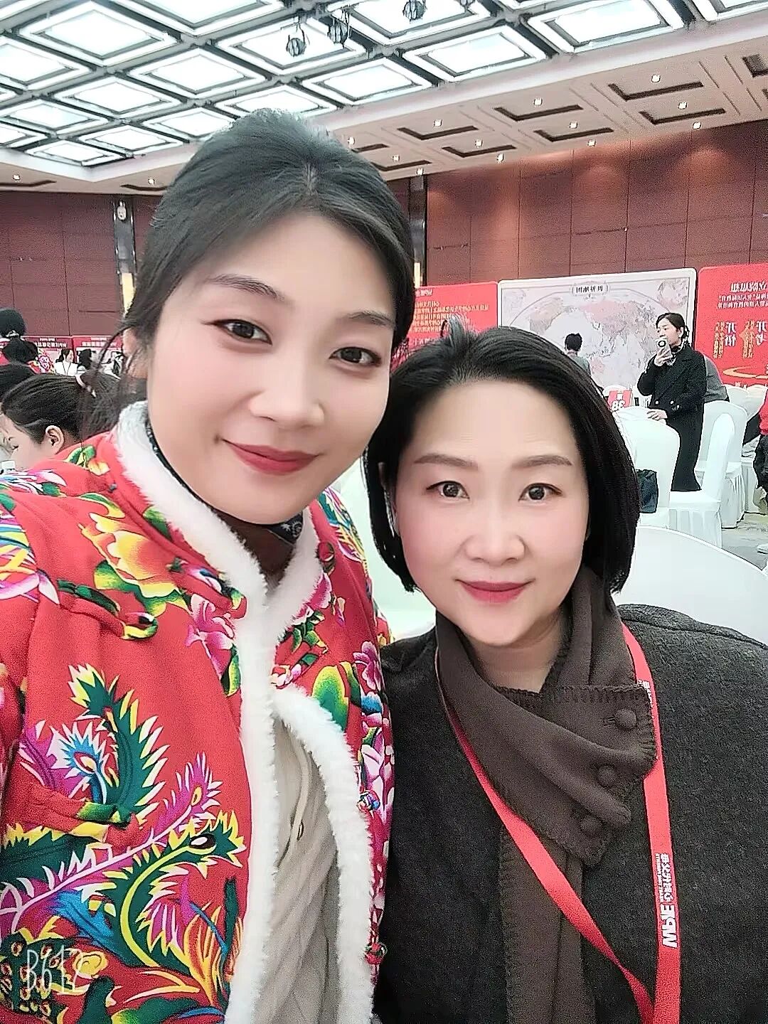 当孩子紧急来电说：“我要回家，我不想上学了！”——我用王纪琼院长的接话技术稳住了局面