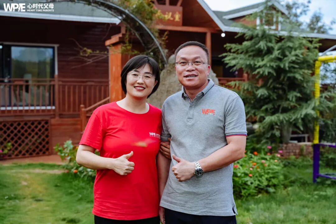 郑州暴雨天，男孩当街扔下女友，女孩痛哭淋漓，究竟发生了什么？结局意想不到！