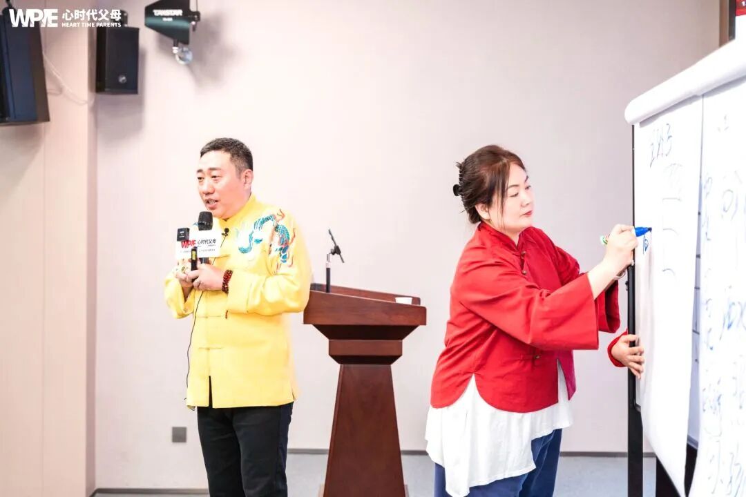 【咱们的故事】佳梅老师——从“冰封妈妈”到鲜活自己，我找到了觉醒与求助的力量