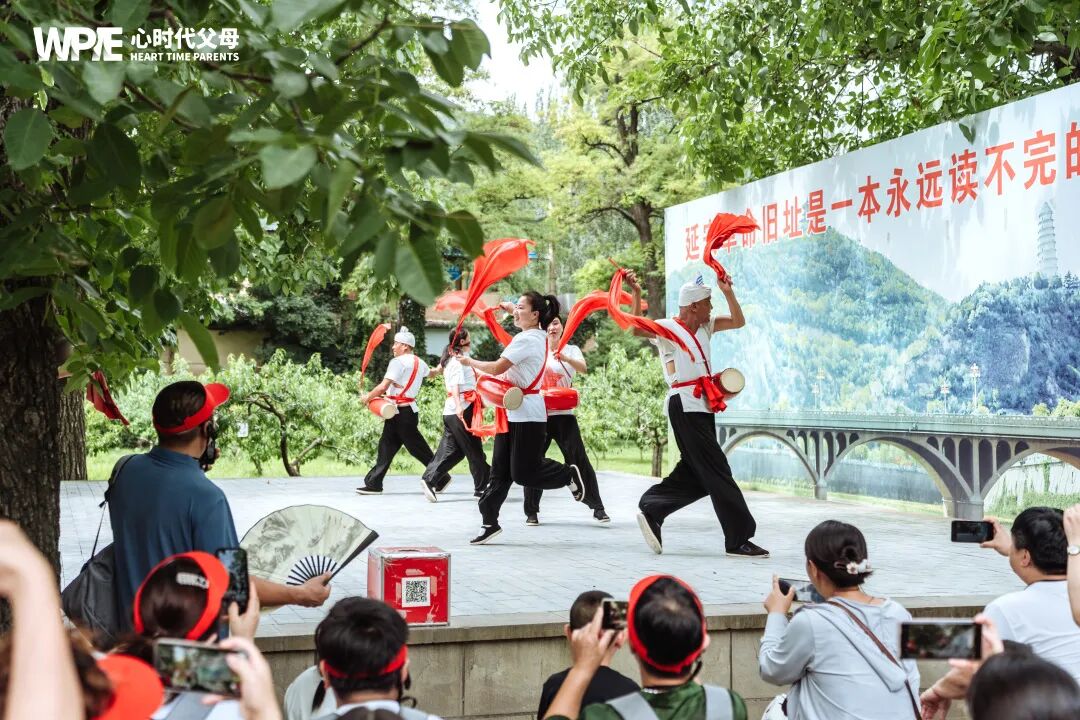 王纪琼院长五问重构笃行班研学认知——从盯娃打杂到三代共修！