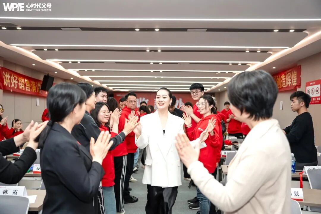 泳瑱老师口才能量陪伴营第一课——念头转个弯，宝藏家人就在眼前！