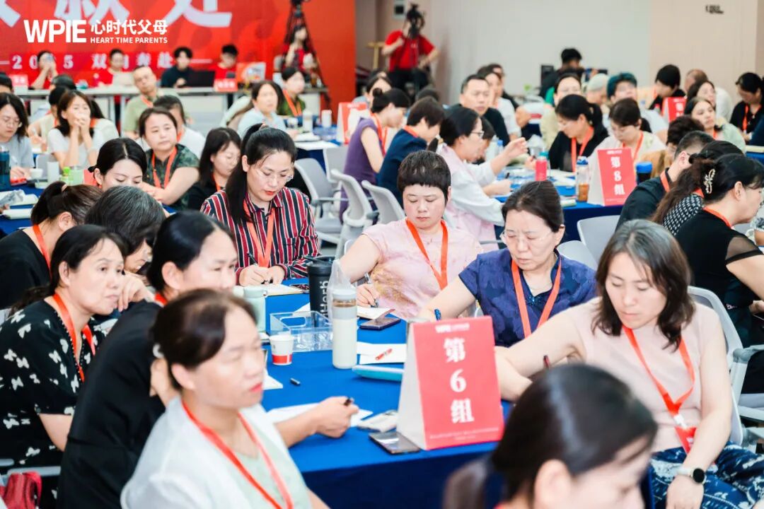 学员叹息“生命没有意义”时，张兆鹏老师：“那就别活了！”