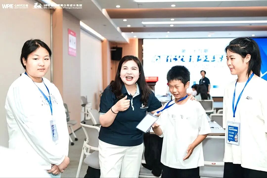 人生导师让不喊“妈”的叛逆初三生，逆袭被保送清北班！