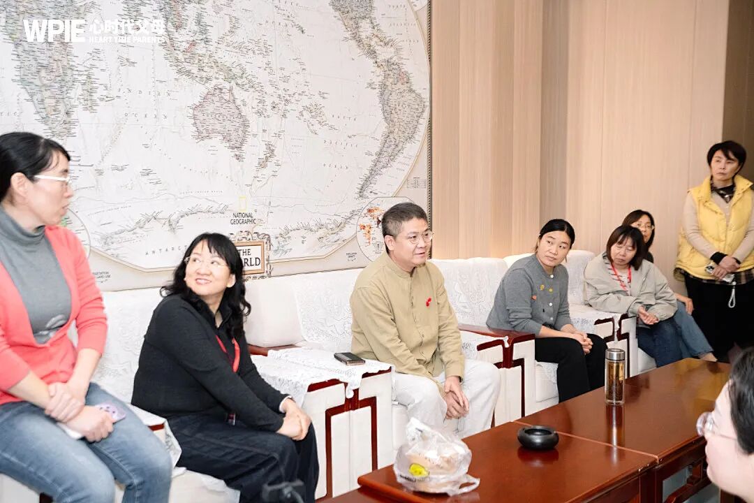 孩子借红领巾要不回来？王克老师说：“红领巾借出去要不回来不是一件小事儿，也不是一件‘破事儿’，而是......”