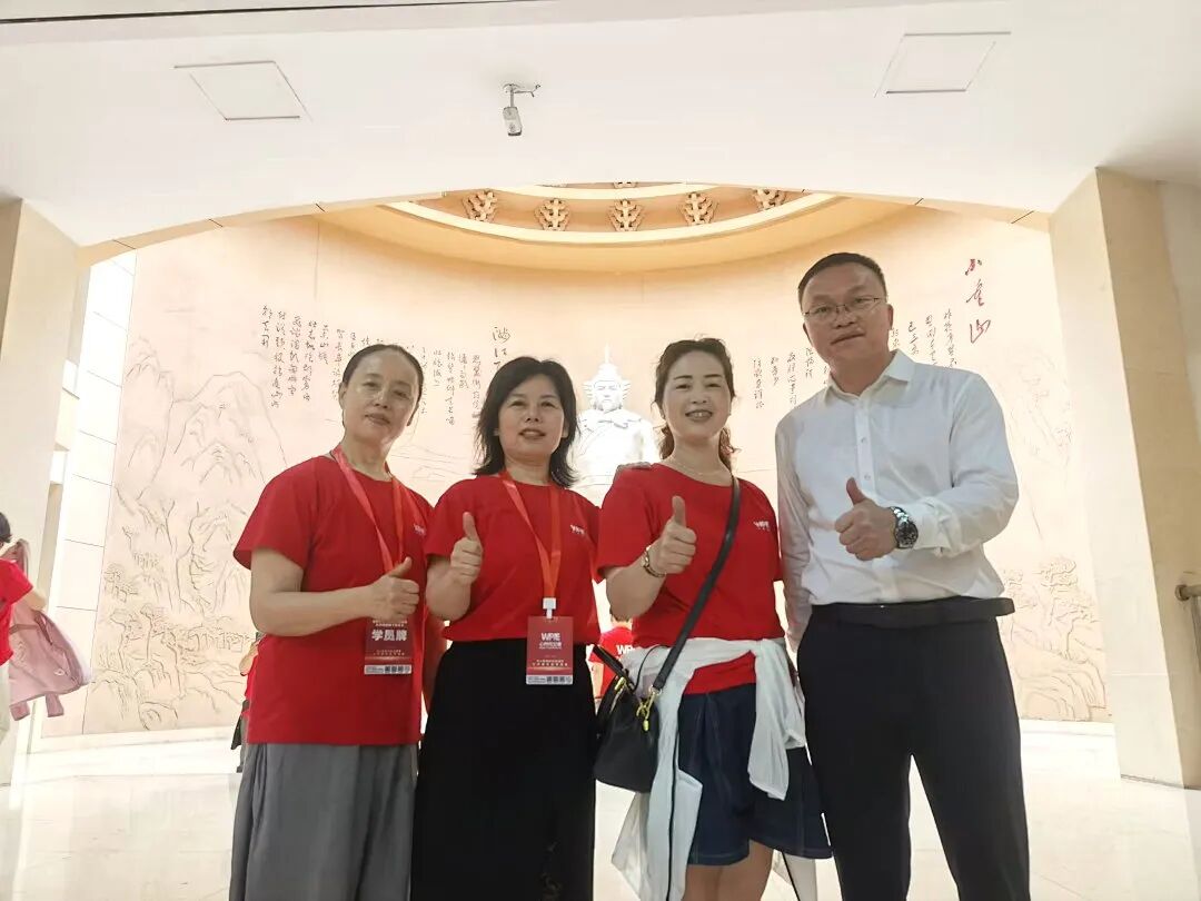 【咱们的故事】从绝望母亲到家庭的守护者 ——李琳老师的重生与家庭复兴之路