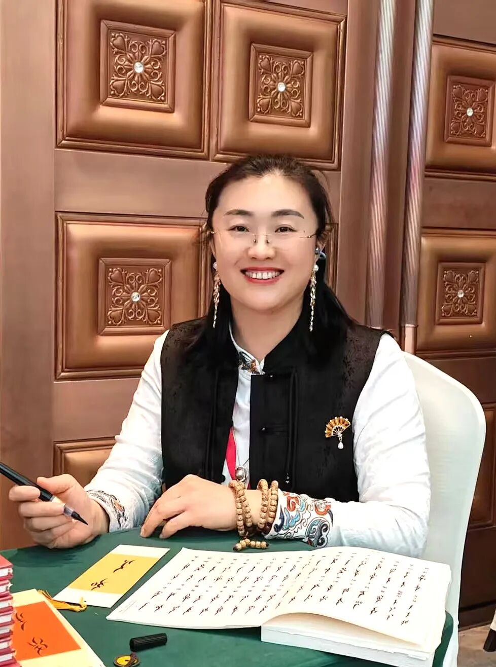 半载追随路，一心托举情——从医术到心术，感恩王纪琼院长的高效托举！