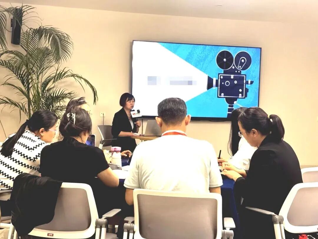 【高维老师焦点短程治疗课】能让00后下属加班到凌晨还心服口服！——到底是什么课这么神奇？