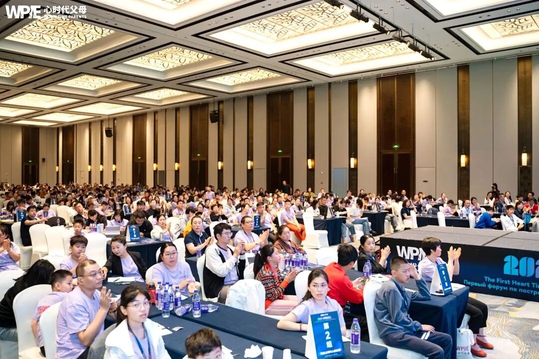 “妈妈，我不去午托！”——叶雪白老师：“宁可中午来回跑，也别送低龄孩子去午托！”