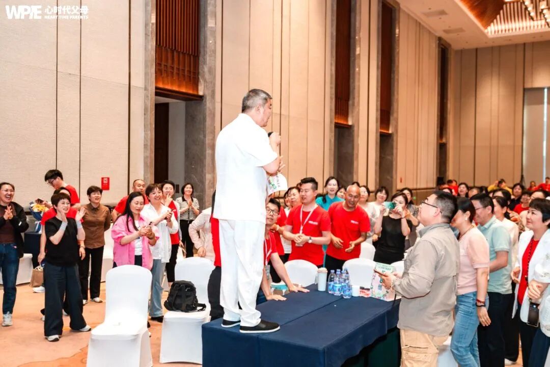 【纪琼院长人生规划导师班】孩子高二不学习、不沟通，还一直要钱，我该怎么办？