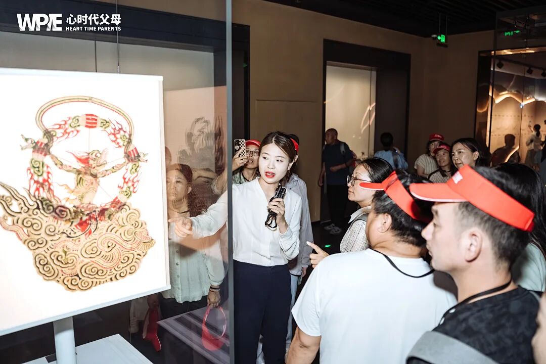 【纪琼院长家庭系统教育方案实操班】纪琼院长直播间黑屏反倒被夸？原来会说话的人，运气都藏在嘴里！