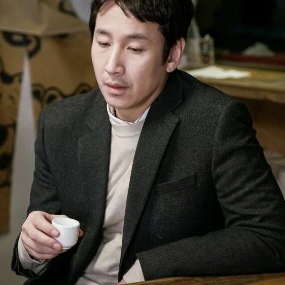 寄生虫主演李善均去世!