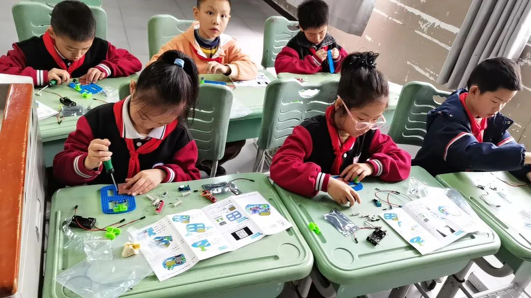 重庆市国维外国语学校2025年秋季学期招生简章
