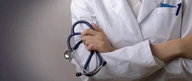 停职处理！一医生院外荐药被举报！官方明确：严禁安排患者到其他指定地点购药