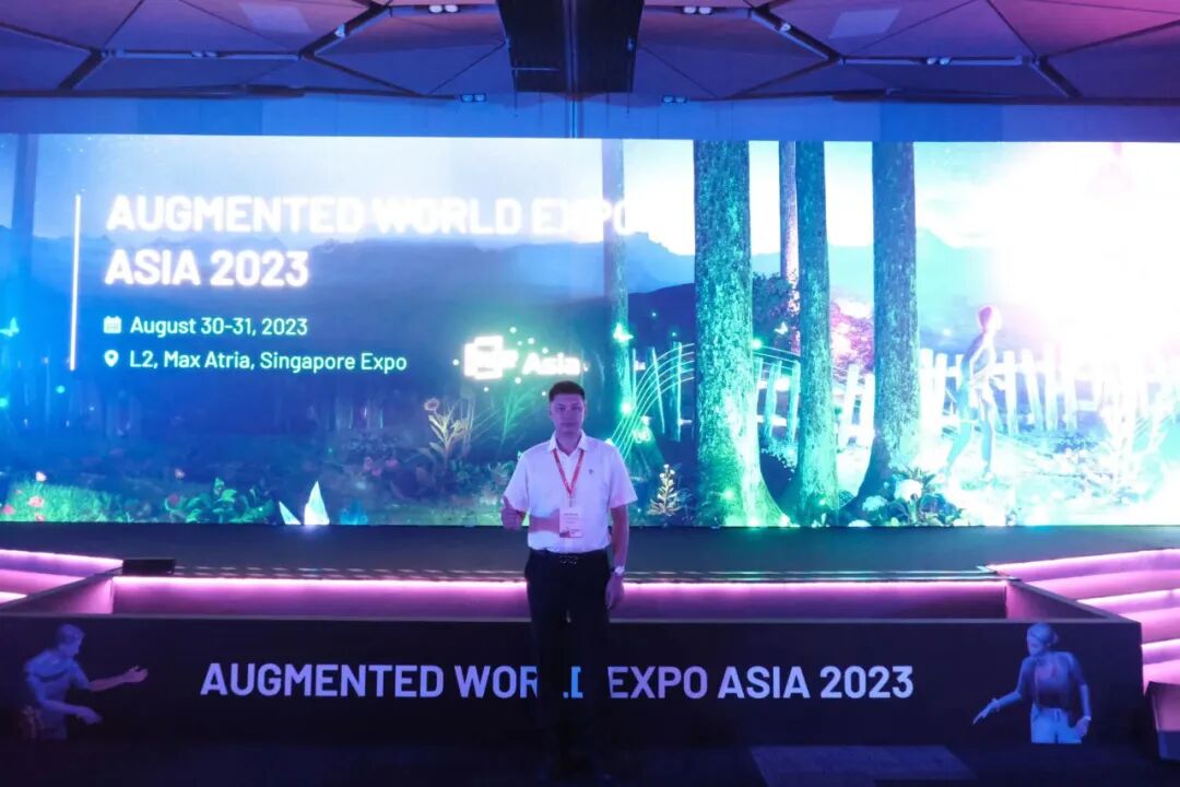 青洲全球首次亮相，平行世界高朋满座，AWE现场直击