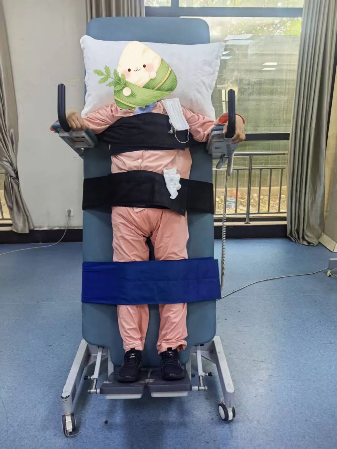 电动直立床怎么绑康复不躺平？电动直立床是关键！_https://www.jmylbn.com_新闻资讯_第2张