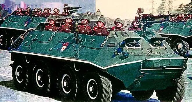 苏维埃士兵的"铁脚板"——btr-80装甲车