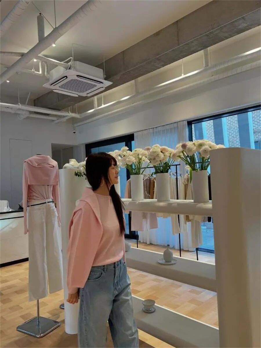 李瑶媛帮好友宣传