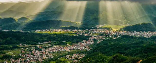 到美丽客乡，来一场雅致之旅。