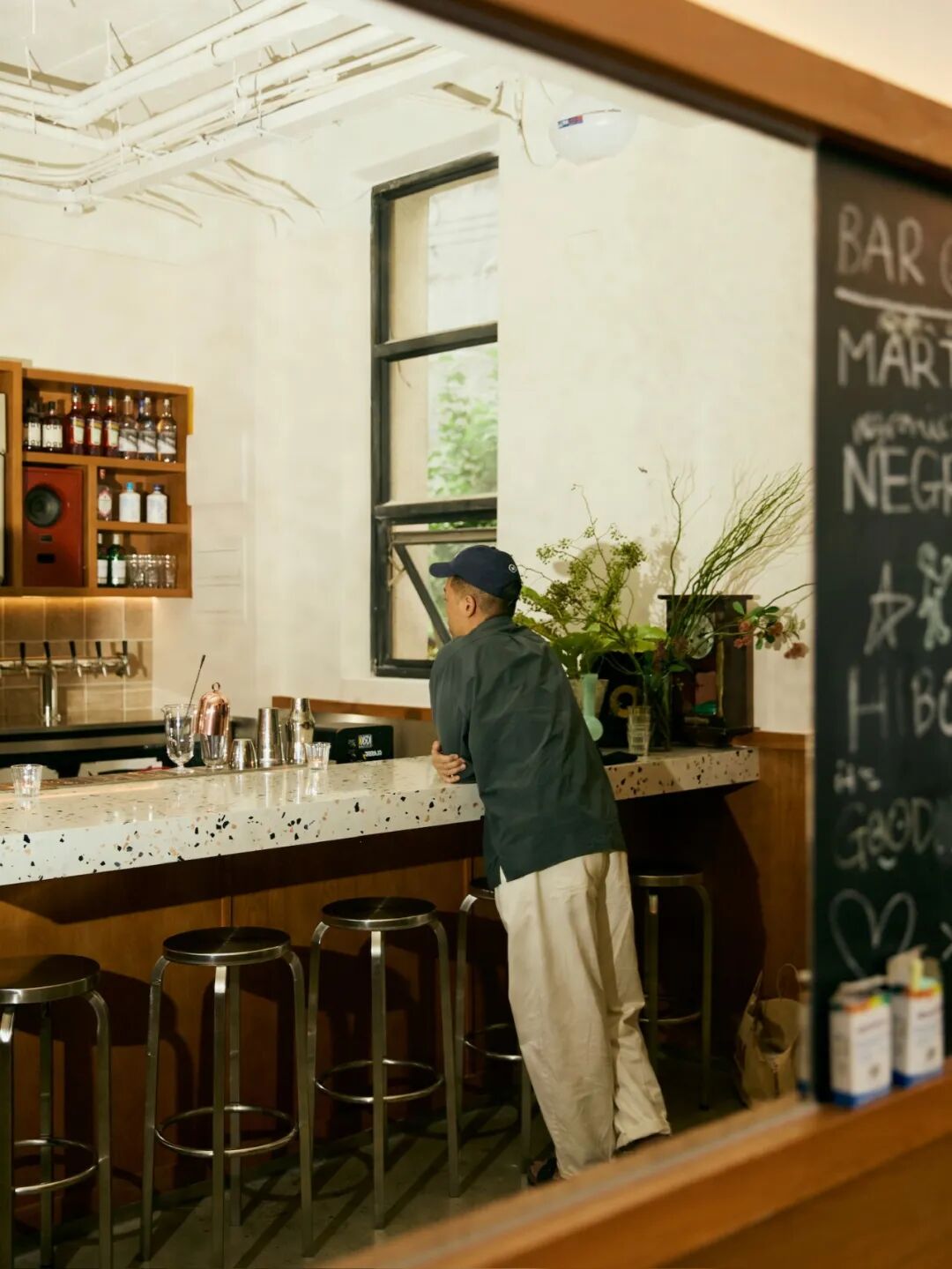 BAR GOODMAN Jing'an ： Laid-Back Bar with Classic Smash Burgers