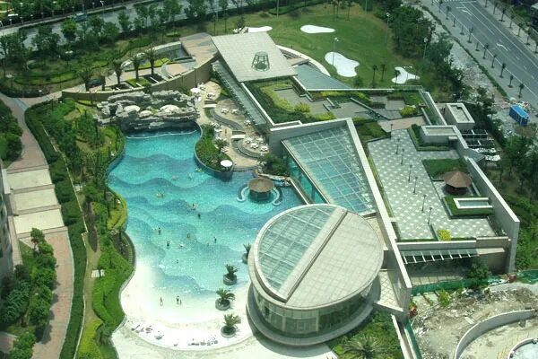 Shanghai Outdoor Pools 2026 ： Prices, Dates & Family Picks