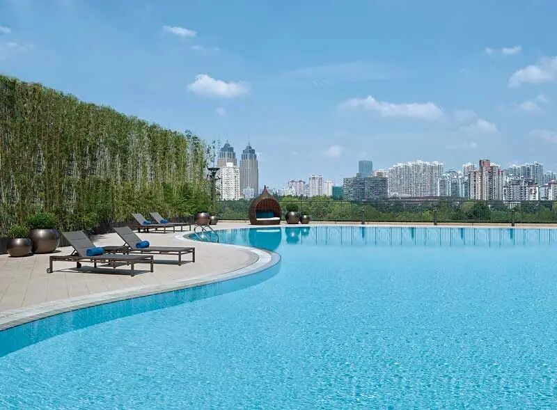 Shanghai Outdoor Pools 2026 ： Prices, Dates & Family Picks