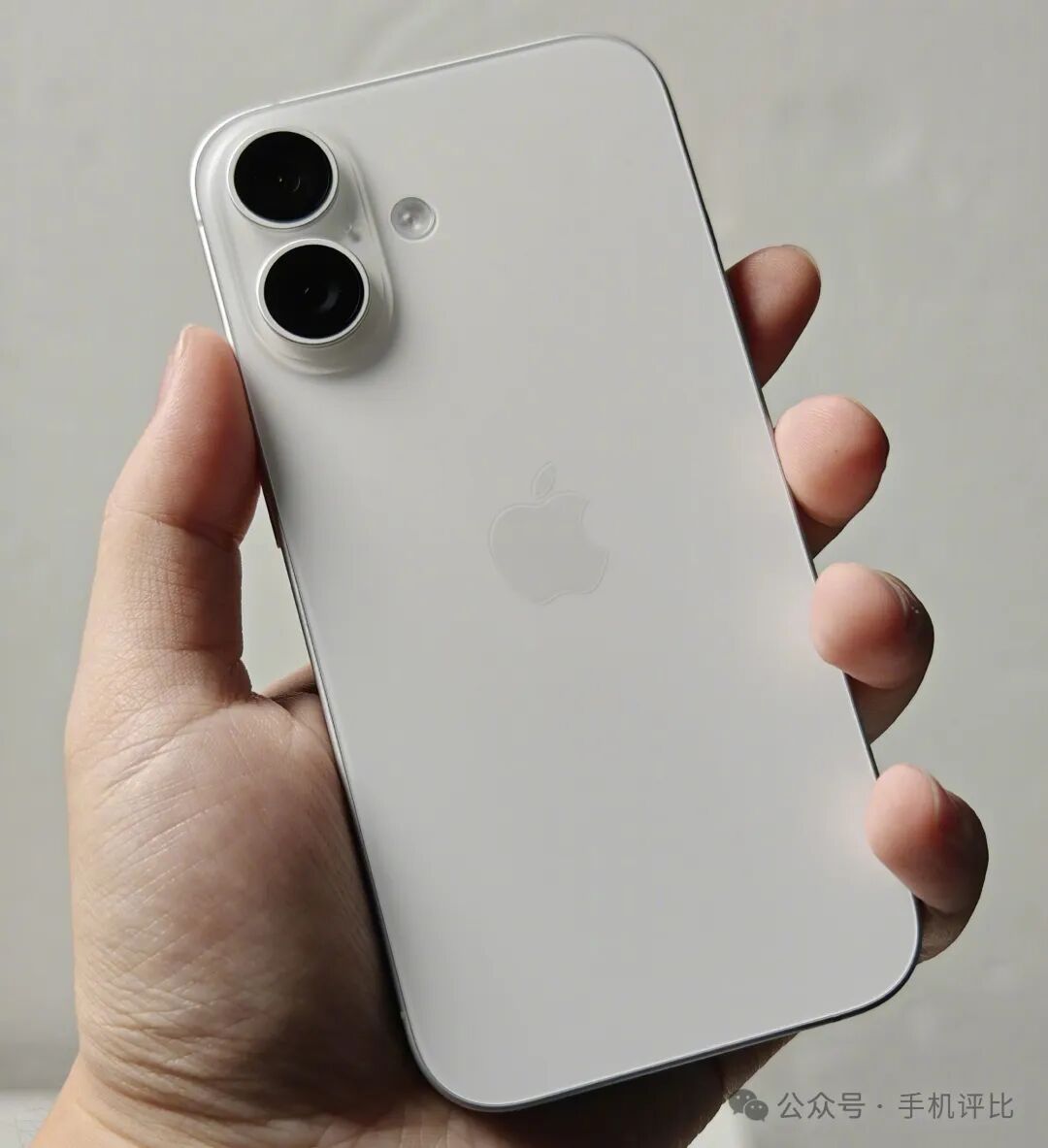 2024“十全九美”的3款手机，体验几乎无差评，可以用到2030年