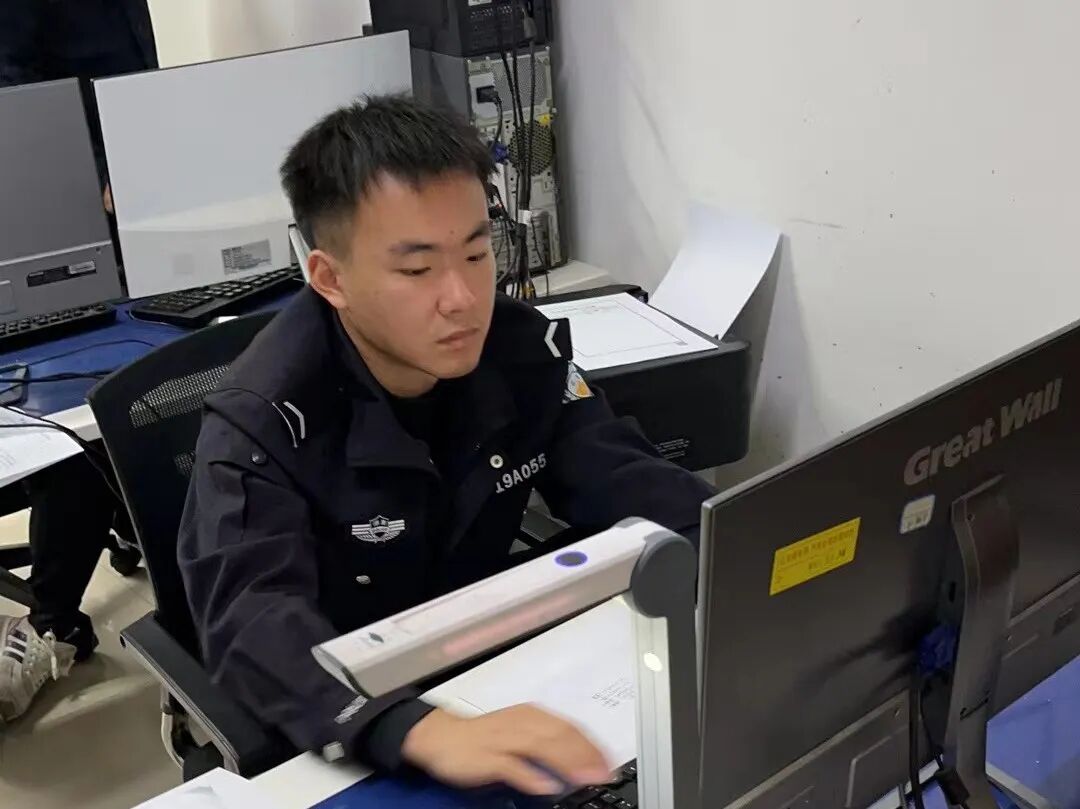 青年兴,则国兴青年强,则国强生逢其时,施展抱负不负韶华加油