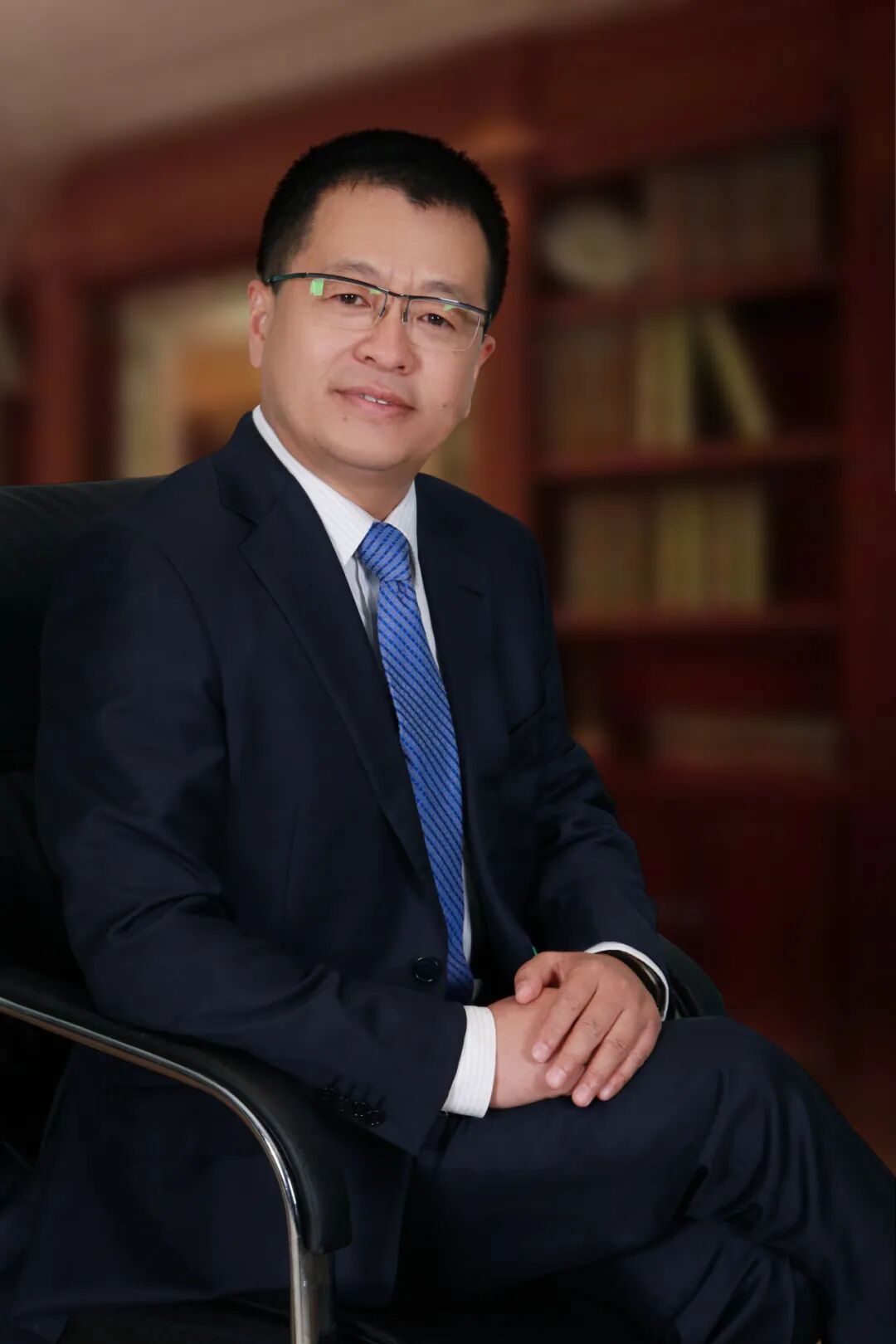 兰州大学:讲课座无虚席!他是兰大好老师!
