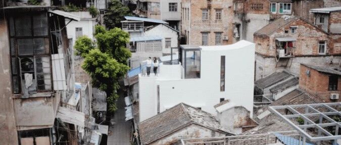 广州最窄婚房：44㎡楼塞10个房间