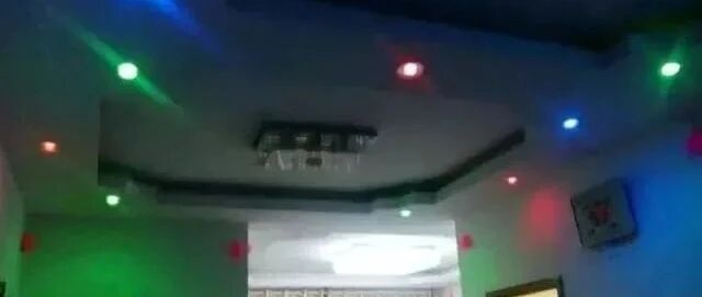 辣眼警告！这些房子也太丑了吧，看完觉得我家可真是美出天际！